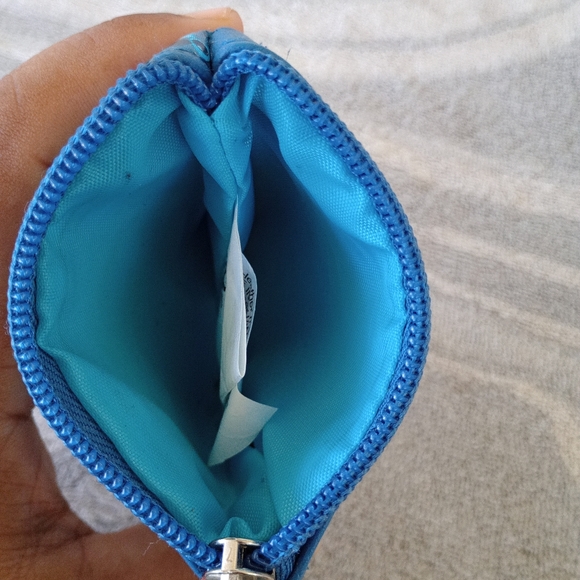 Disney stitch coin purse - Picture 7 of 7